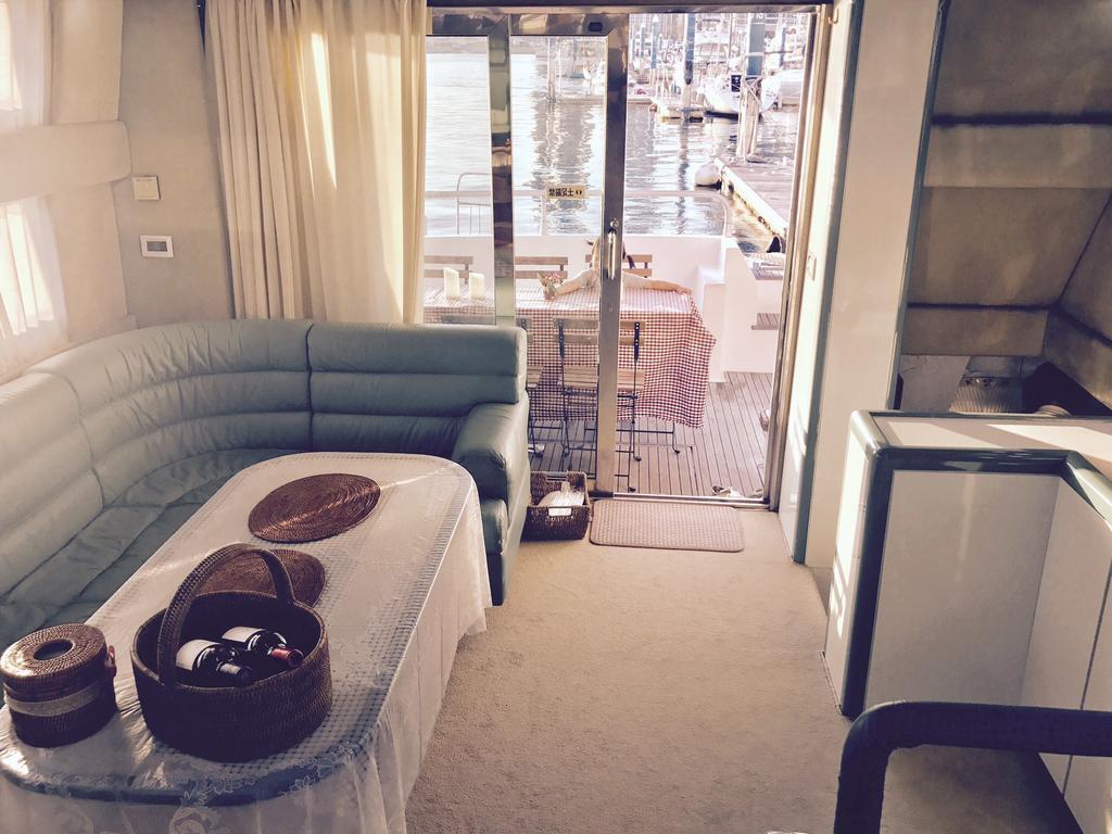 Sea And Yacht Hotell Busan Exteriör bild